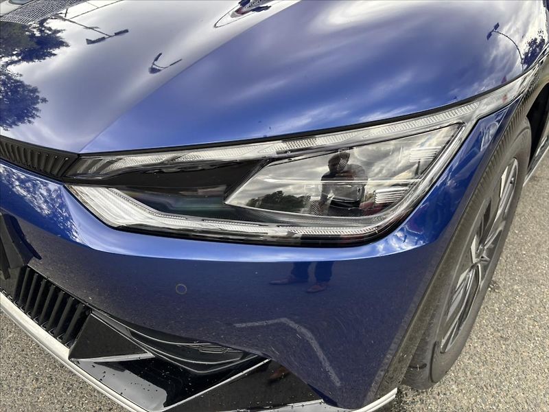 Kia EV6 0,0 168kW Earth ZÁRUKA SoH 98% - fotka 44 z 48