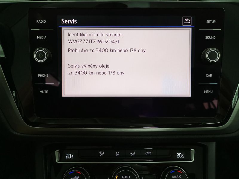 Volkswagen Touran (2017) 1,2 TSI NAVI 132Tkm ZÁRUKA DPH - fotka 17 z 24