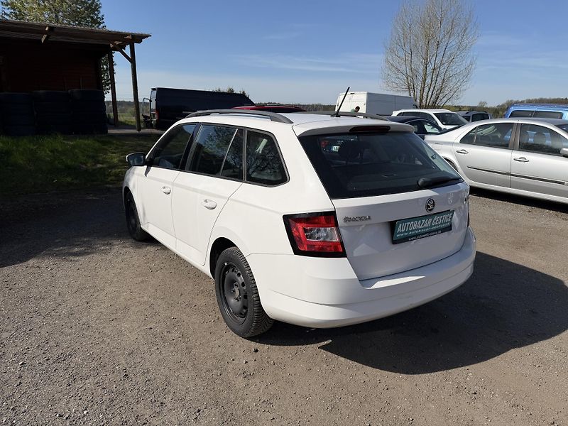 Škoda Fabia 1.0 TSI - fotka 8 z 21
