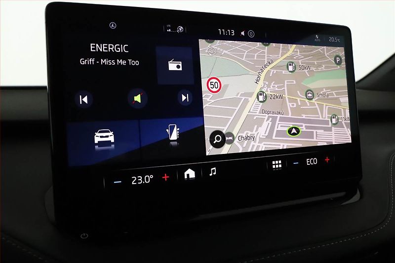 Škoda Enyaq (2023) iV 60 (62 kWh), SoH 91% - fotka 14 z 20