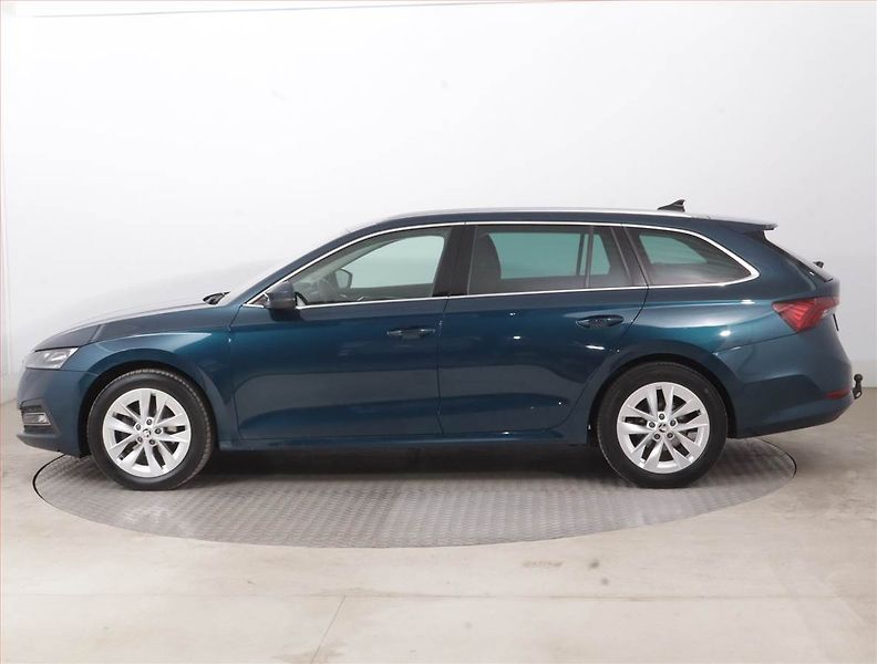 Škoda Octavia (2023) Style 2.0 TDI, Automat - fotka 3 z 17