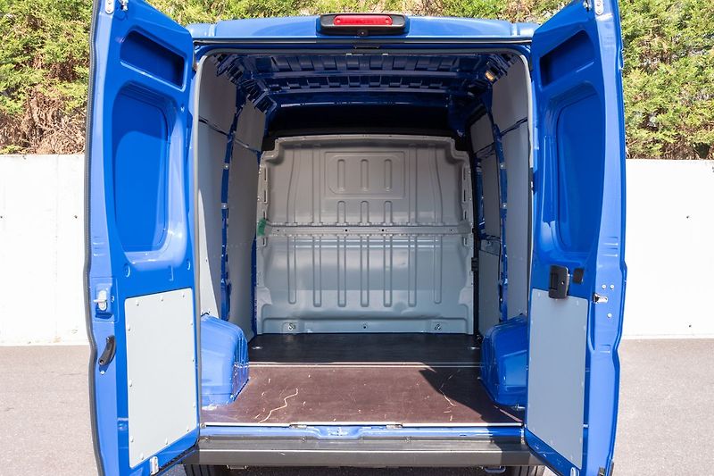 Fiat Ducato 2.3 JTD 88kW L2H2 KAMERA*DPH - fotka 8 z 27