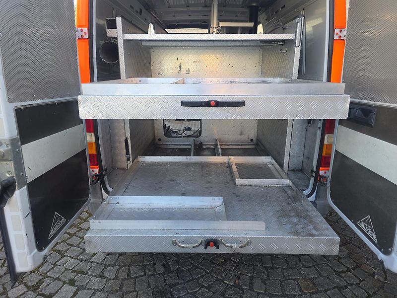 Mercedes-Benz Sprinter 270CD 5valec 67 tkm  montážní  - fotka 21 z 26