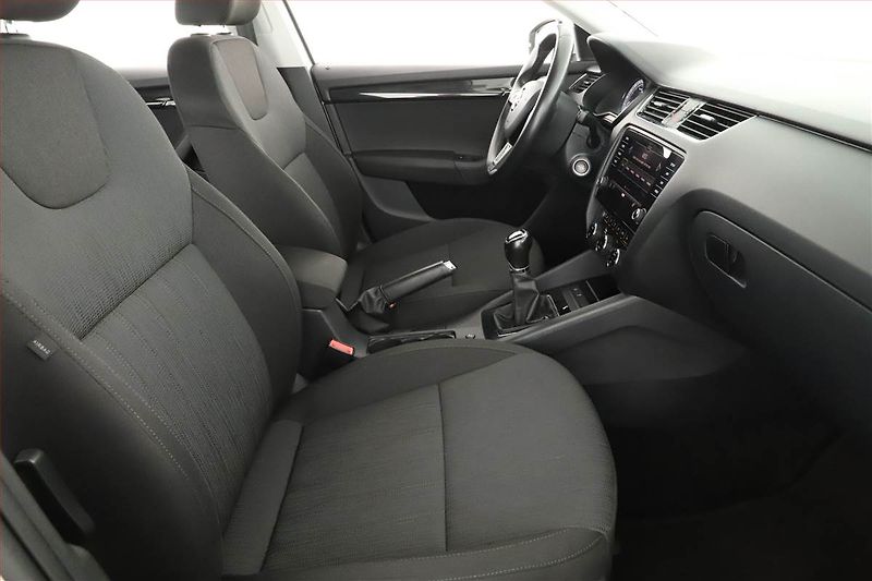Škoda Octavia (2018) Style 1.6 TDI, Serv.kniha - fotka 7 z 14