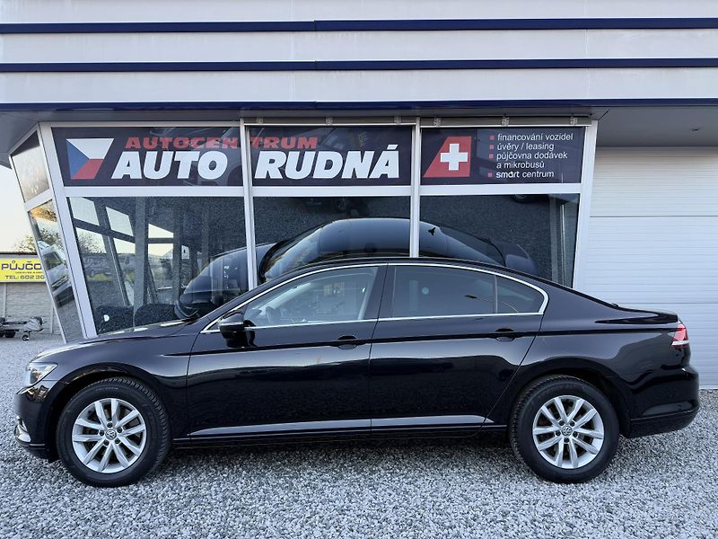 Volkswagen Passat 1,4 TSI Comfortline Navi - fotka 12 z 45