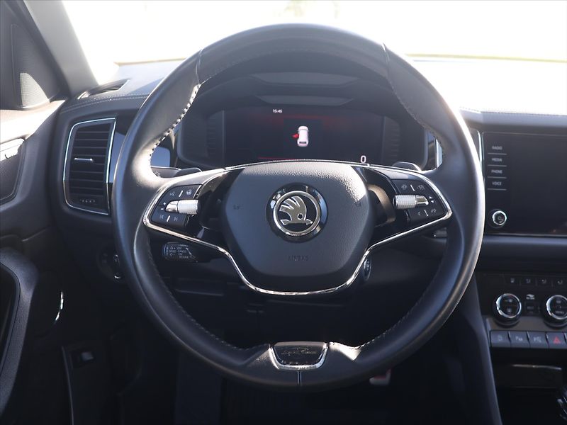 Škoda Kodiaq 2,0 TDI 147kW DSG 4x4 L&K DPH - fotka 14 z 31