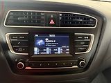 Hyundai i20 (2019) 1.2i, 1.maj,ČR, AC - náhled 16