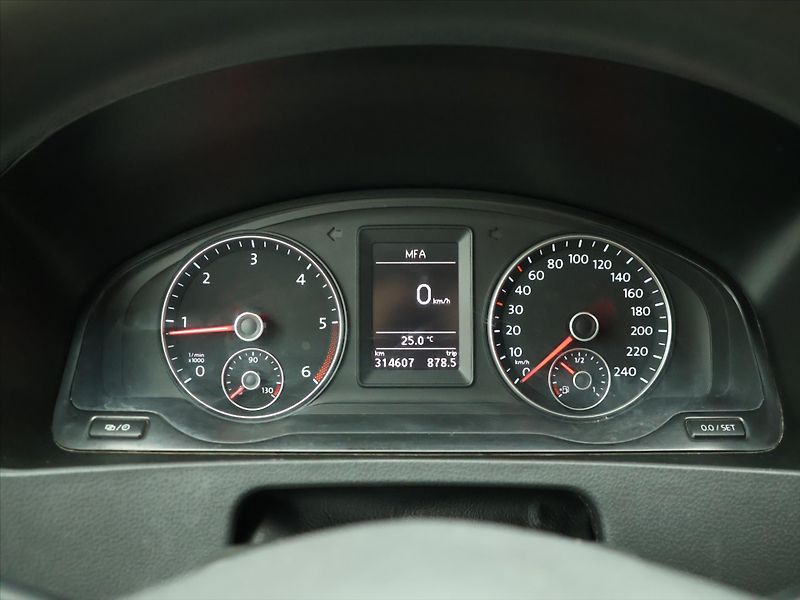 Volkswagen Transporter 2.0 TDI 103kW Comfortline 6.M - fotka 13 z 22
