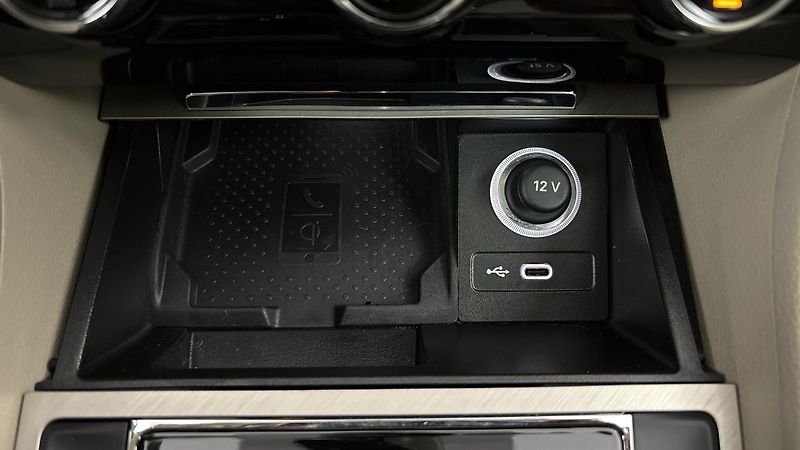 Škoda Superb 2.0 TDI DSG 4x4 L&K - fotka 26 z 33