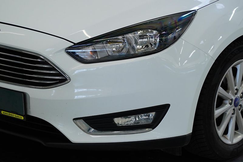 Ford Focus - fotka 9 z 26