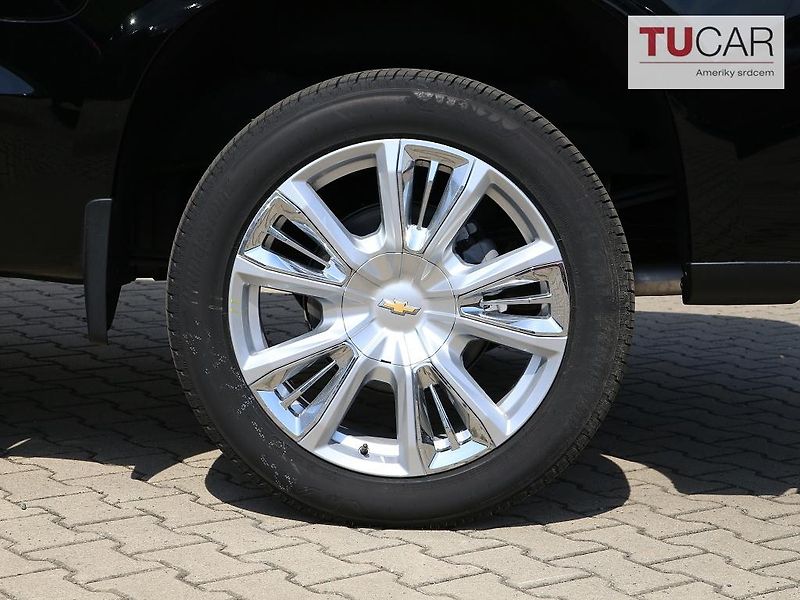 Chevrolet Silverado (2025) High Country 6.2 V8  - fotka 10 z 47