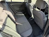 Volkswagen Golf 1.6 FSI ALU - náhled 12