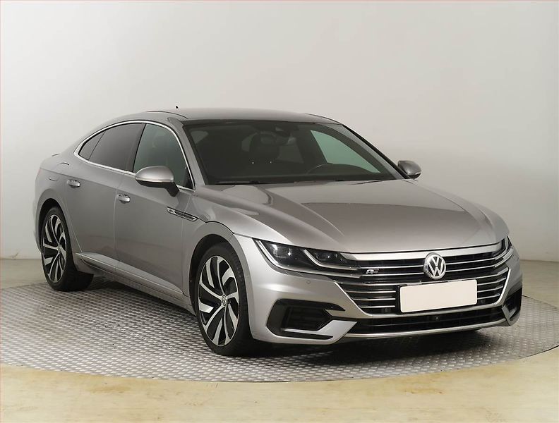 Volkswagen Arteon (2017) R-line 2.0 BiTDI 4Motion, 4X4 - fotka 1 z 26