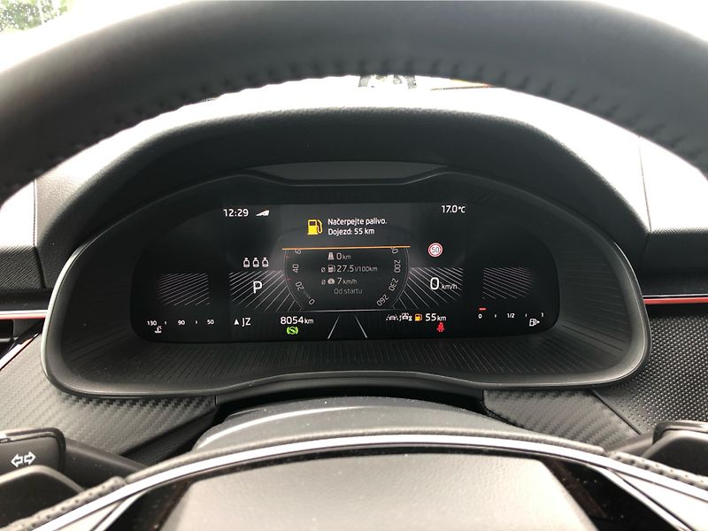 Škoda Kamiq 1.0 TSi DSG 7st. Monte Carlo - fotka 18 z 27