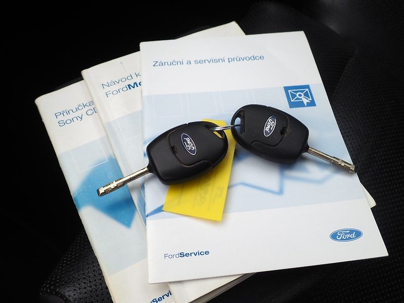Ford Mondeo (2004) ST 3.0 V6 166 kW, LPG - fotka 33 z 35