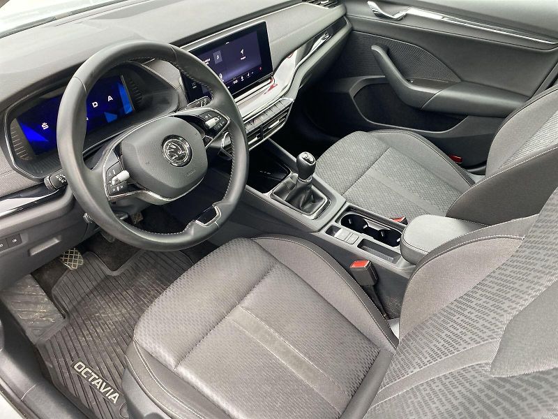 Škoda Octavia (2022) 1.5 TSI Style + - fotka 8 z 34