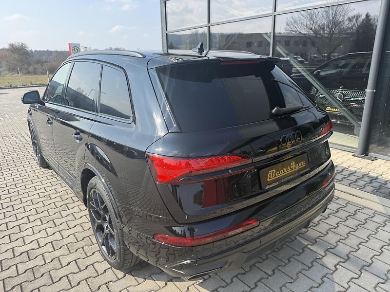 Audi Q7 (2026) 50TDI 210kW S-LINE GRAVITY LED - fotka 11 z 54