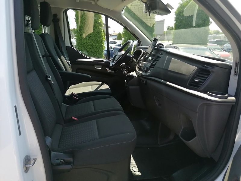 Ford Transit Custom (2021) 2.0 EcoBlue  mHEV ČR 1.majitel - fotka 7 z 14