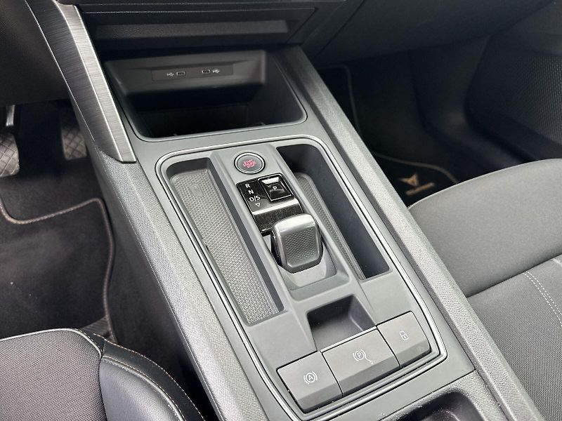 Cupra Formentor (2022) 1.5 TSI DSG - fotka 25 z 33