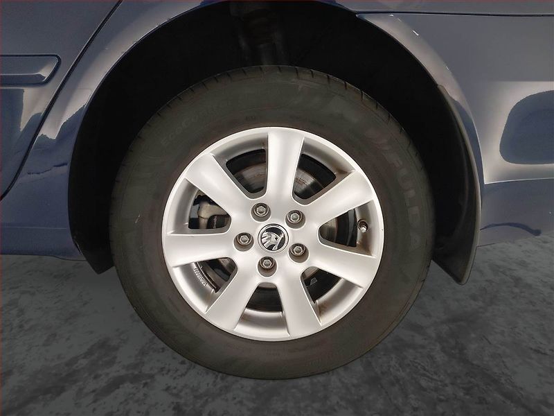Škoda Octavia (2011) Elegance 2.0 TDI, Serv.kniha - fotka 15 z 19