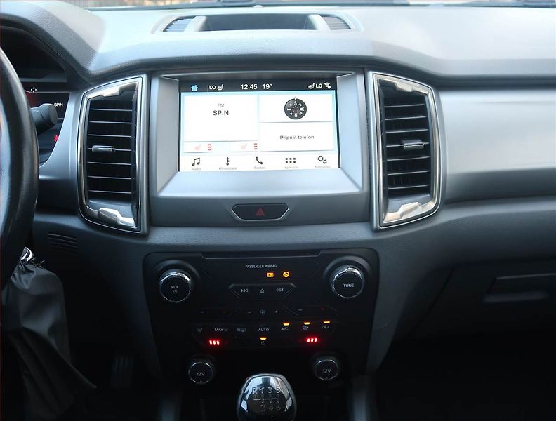 Ford Ranger (2018) 2.2 TDCi - fotka 12 z 19