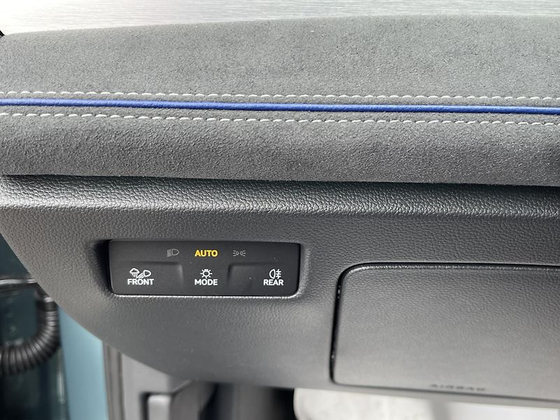 Volkswagen Passat (2026) R-Line 2,0 TDI 110 kW  DSG - fotka 18 z 27
