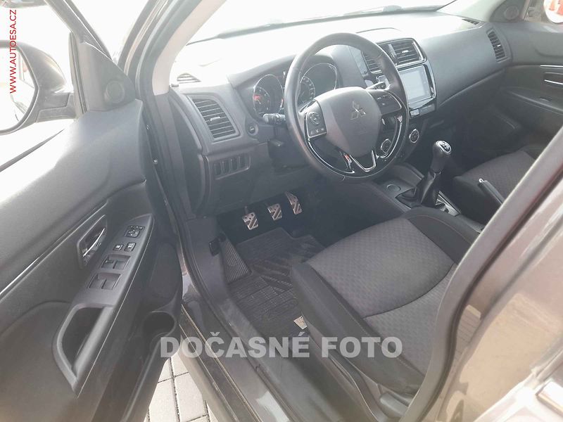 Mitsubishi ASX (2018) 1.6i, 2.maj,ČR - fotka 3 z 3