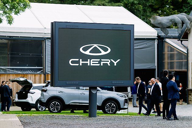 Slavnostní okamžik vstupu Chery na český trh se odehrál v areálu ve Voděrádkách u Prahy., zdroj: Se svolením Chery