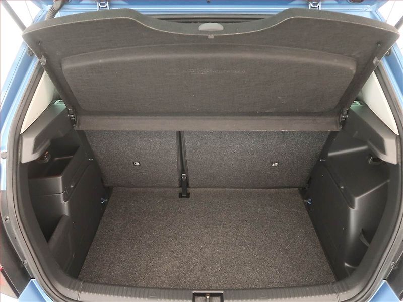 Škoda Fabia (2016) Style 1.2 TSI, Serv.kniha - fotka 12 z 15