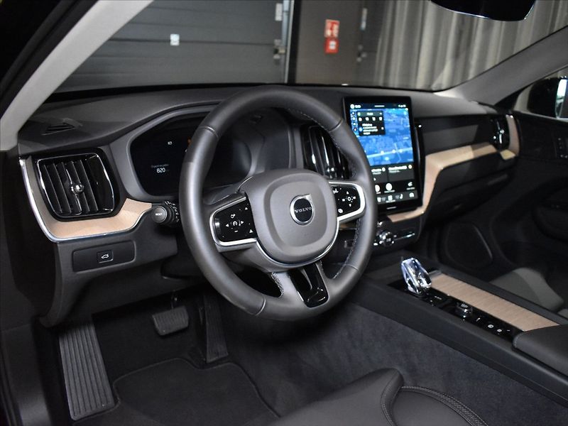 Volvo XC60 2,0 B5 AWD PLUS Beklíč,BLIS - fotka 12 z 24