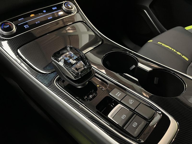 Dongfeng T5 EVO EV (2025) - fotka 9 z 16