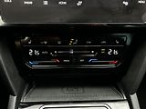 Volkswagen Passat 2.0TDI DSG 110kW Business DPH - náhled 14
