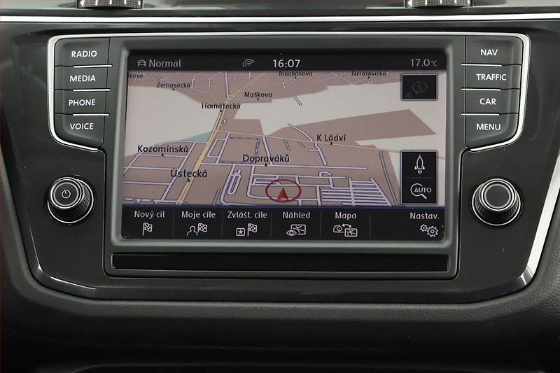 Volkswagen Tiguan (2017) 2.0 TDI - fotka 17 z 20