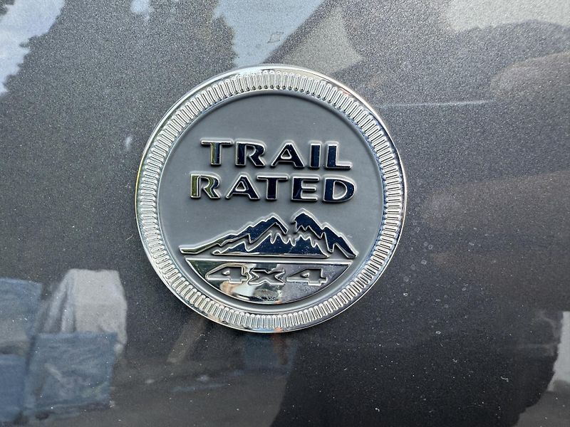 Jeep Compass Trailhawk Plug-In Hybrid 4WD - fotka 20 z 22