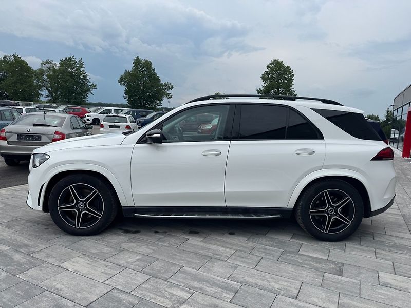 Mercedes-Benz GLE (2019) 350D AMG Line 4Matic - fotka 8 z 30