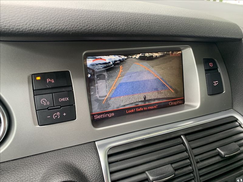 Audi Q7 3,0 TDI QUATTRO - fotka 17 z 20