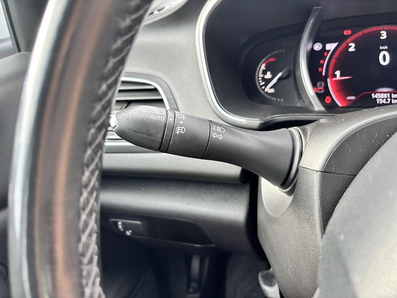 Renault Mégane Grandtour 1.5 DCi 1.majitel CZ - fotka 12 z 27