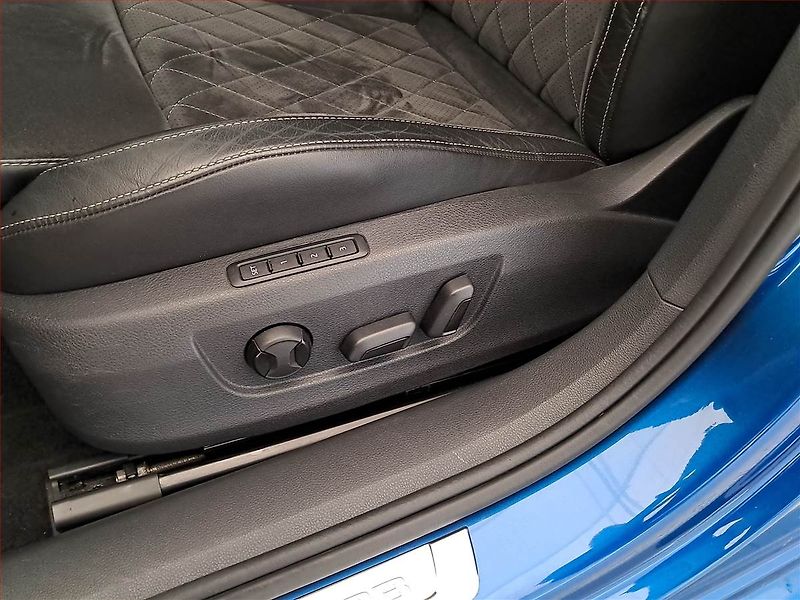 Škoda Superb (2022) Sportline 2.0 TDI - fotka 18 z 24