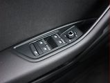 Audi A4 (2016) Ambition 2.0 TDI, Automat - náhled 20