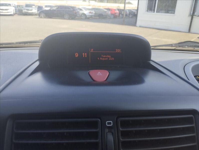 Citroën Jumpy 2,0 88KW - fotka 14 z 16