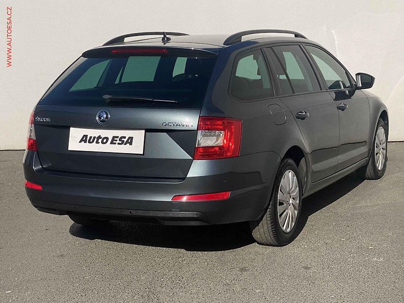 Škoda Octavia (2014) 1.2 TSi, Ambition, +kola - fotka 4 z 17