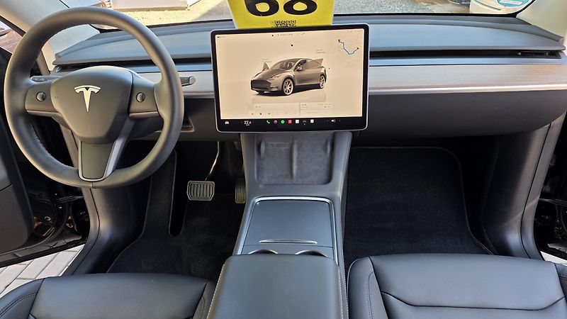 Tesla Model Y (2023) LR AWD DE Záruka SoH 93% - fotka 16 z 38