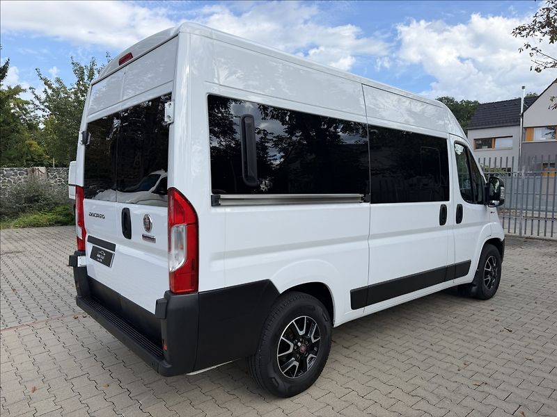 Fiat Ducato 2.3 L3H2 9 Míst - fotka 4 z 17