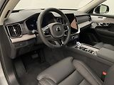 Volvo XC90 (2026) B5 AWD AUT DARK PLUS 7míst - náhled 23