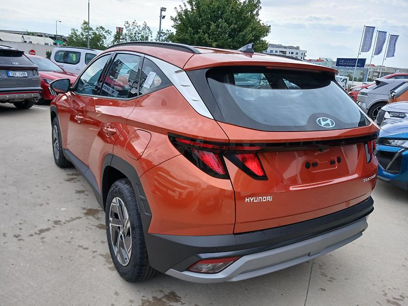Hyundai Tucson 1,6 T-GDI SMART Nový vůz - fotka 3 z 12