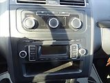 Volkswagen Touran 1,6 TDi 77 kW - náhled 19