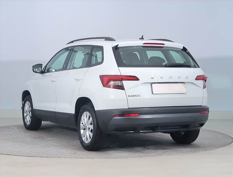 Škoda Karoq (2019) Ambition 1.6 TDI, Automat - fotka 4 z 18