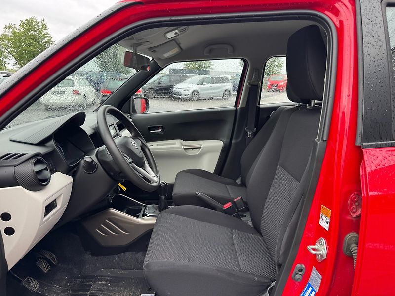 Suzuki Ignis (2017) 1.2i 66kW - fotka 10 z 31