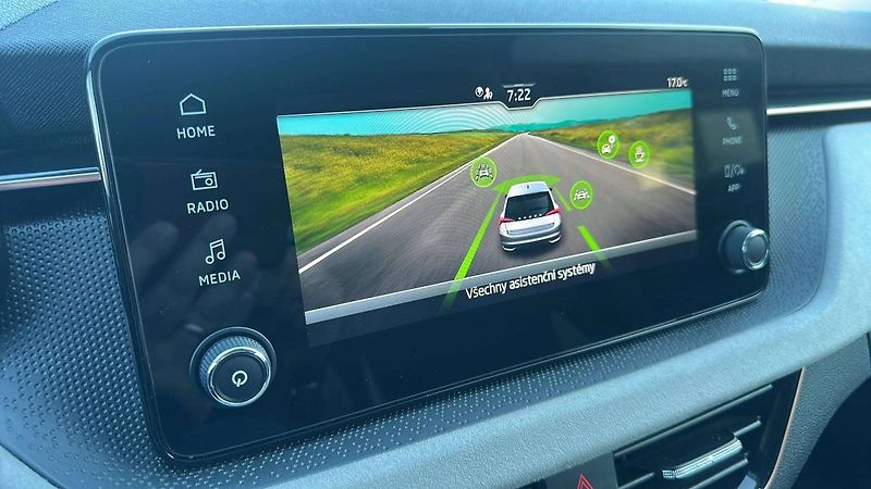 Škoda Scala Top Selection 1,0TSI 85kW MT6/ - fotka 14 z 27