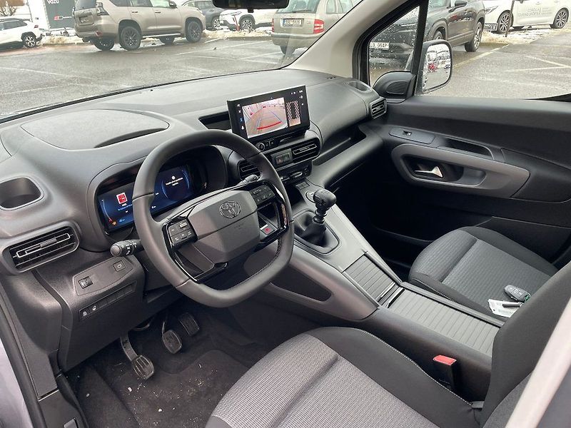 Toyota ProAce City Verso 1.5L MT - fotka 16 z 16